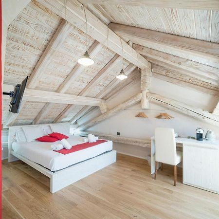 Domo Pro Vois Hotell Orosei Eksteriør bilde